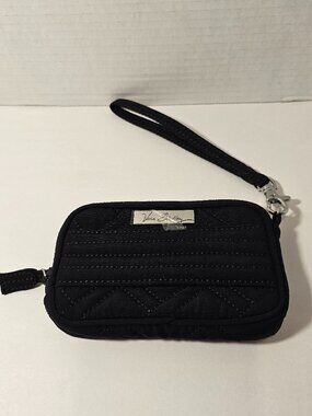 NWOT Vera Bradley Tech Case Classic Black Wallet Wristlet Clutch Bag Purse Tote